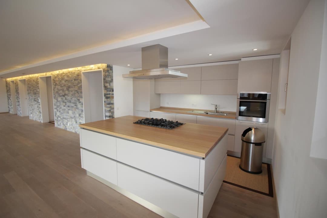 1268 – Appartement 7.5 pièces – 4600000CHF – 327m²