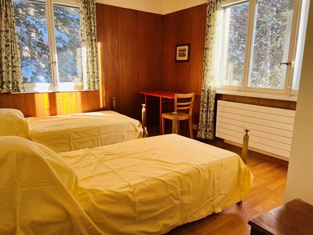 947 – Maison – 6.5pièces – 2000CHF – 200 m²