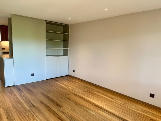 949 – Appartement 3.5 pièces – 2450CHf – 90m²
