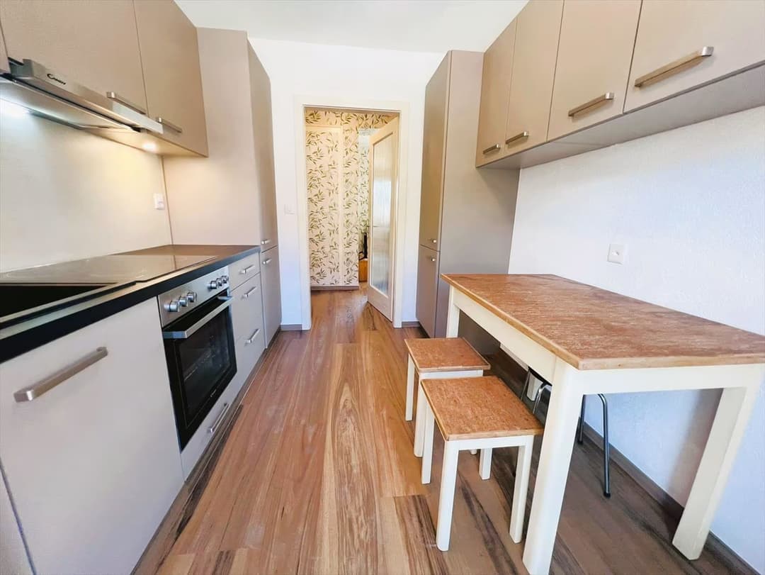 1000 – Appartement 3 pièces – 2 300CHF – 62m²