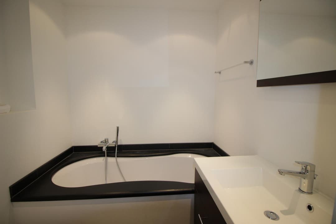 1268 – Appartement 7.5 pièces – 4600000CHF – 327m²