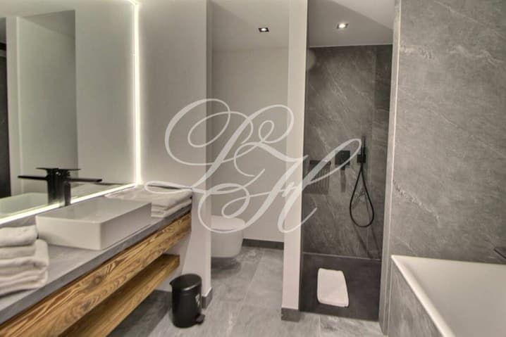 1235 -Appartement – 5.5pièces-  4700000CHF – 166 m²