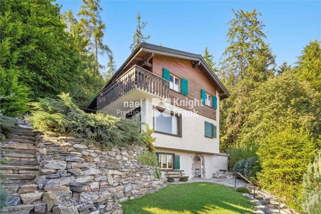 1118 – Maison  -180 m²