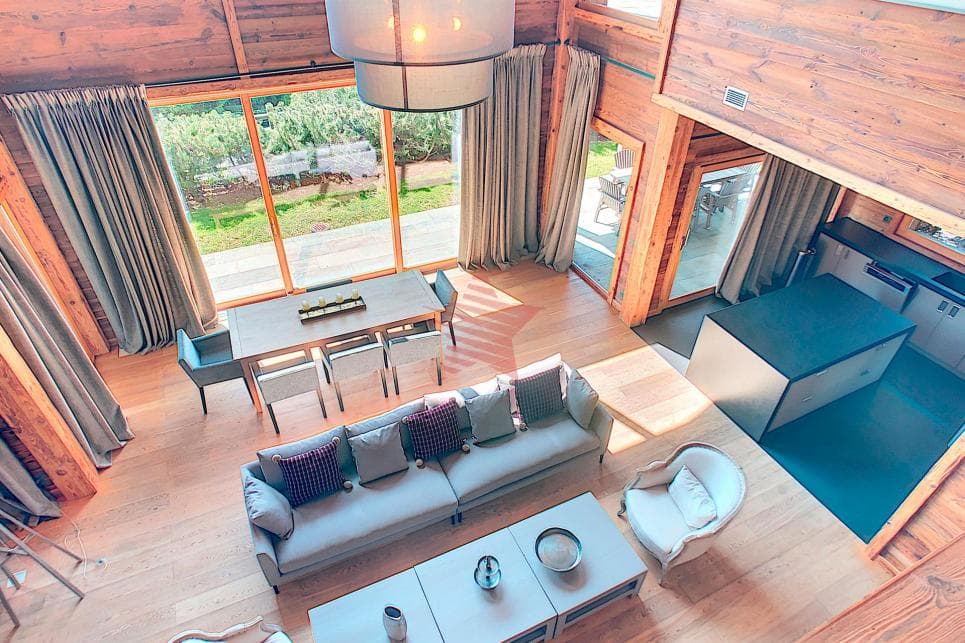 1380 – Maison – 5.5pièces – 3900000CHF  – 255 m²