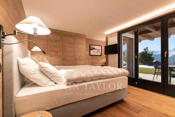 1384 – Appartement – 6 pièces – 5600000CHF – 227m²