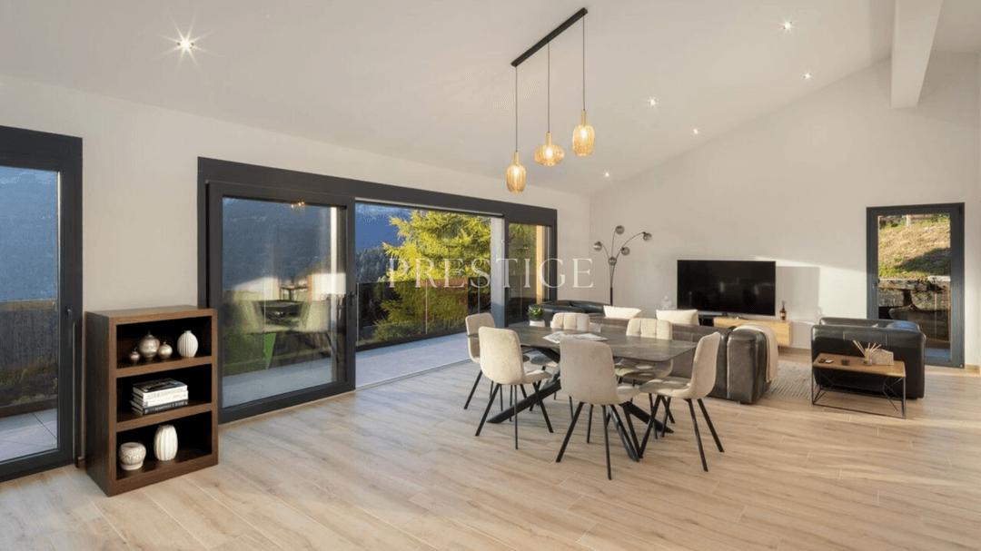 1393 – Maison 5 pièces – 3800000 CHF – 318 m²