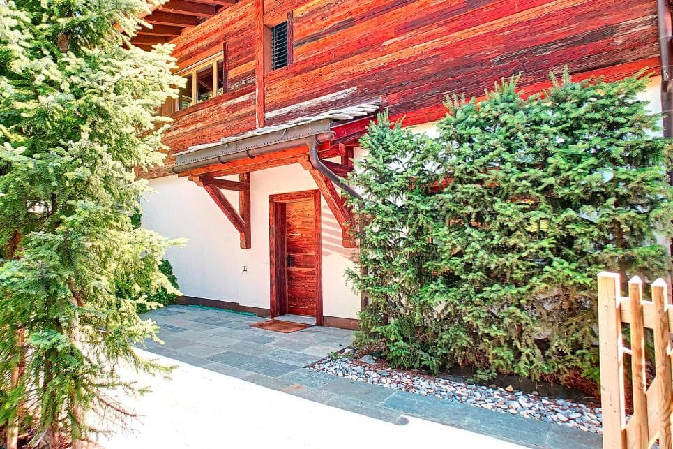 1380 – Maison – 5.5pièces – 3900000CHF  – 255 m²