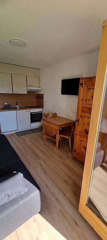 1140 – Appartement – 1.5pièces – 750CHF – 20 m²