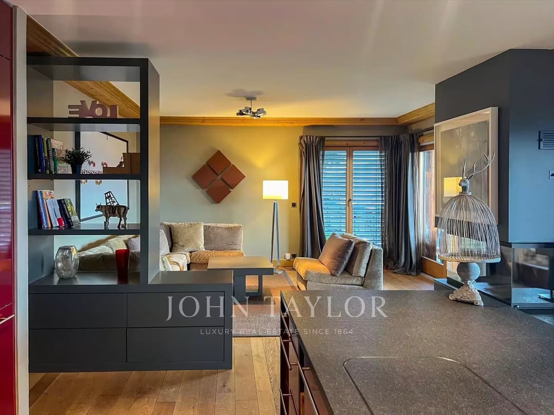 1037 – Appartement – 3pièces – 5700CHF – 142 m²