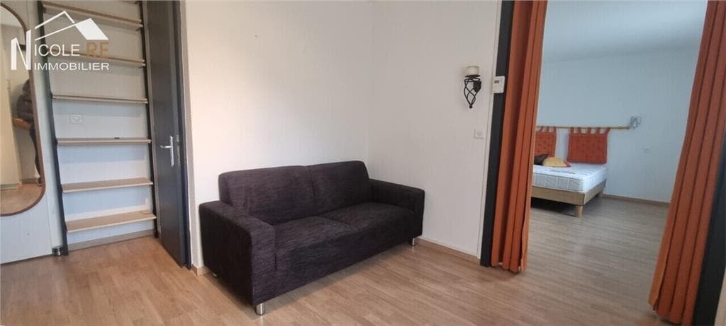 1096 –  Appartement – 1.5pièces – 1200CHF – 35 m²