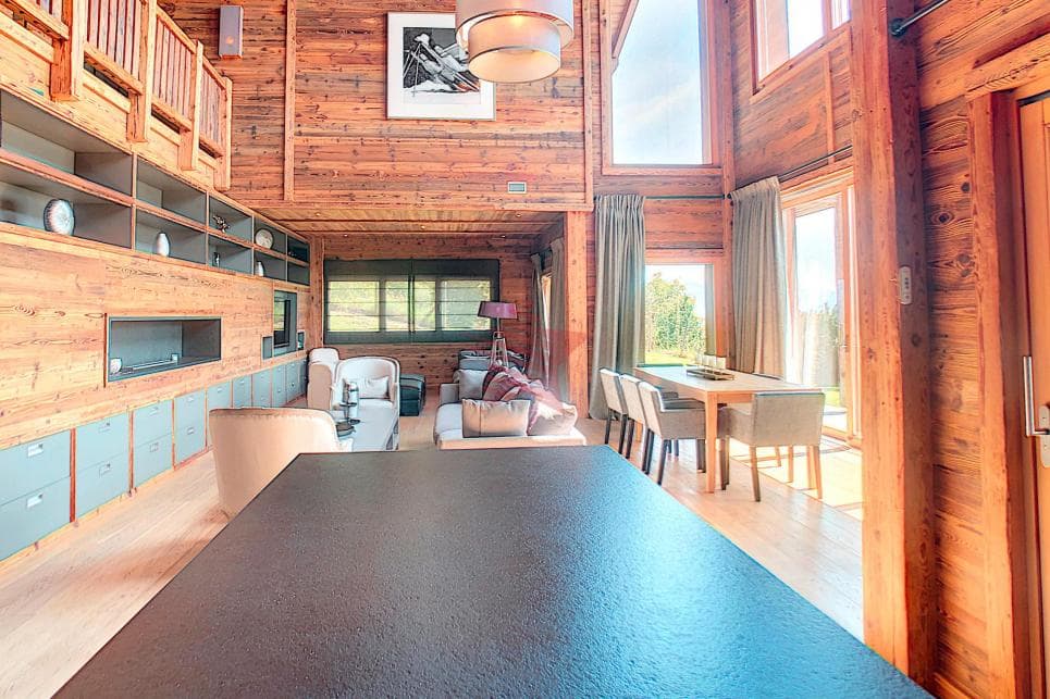 1380 – Maison – 5.5pièces – 3900000CHF  – 255 m²