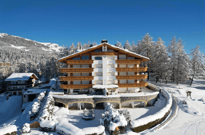 1465 – Appartement – 7.5pièces – 8500000 CHF – 329 m²