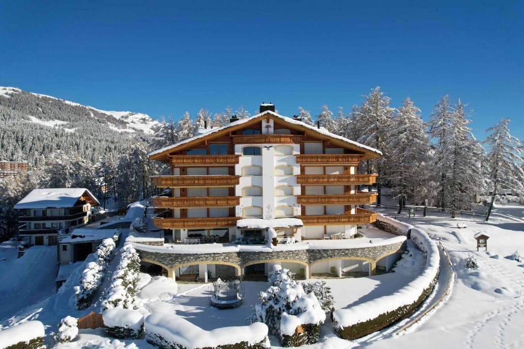 1465 – Appartement – 7.5pièces – 329 m²