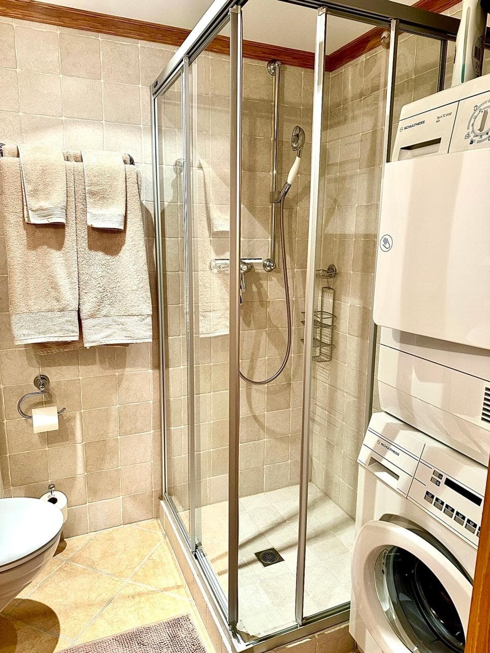 1215 – Appartement – 4pièces – 5000CHF – 120 m²