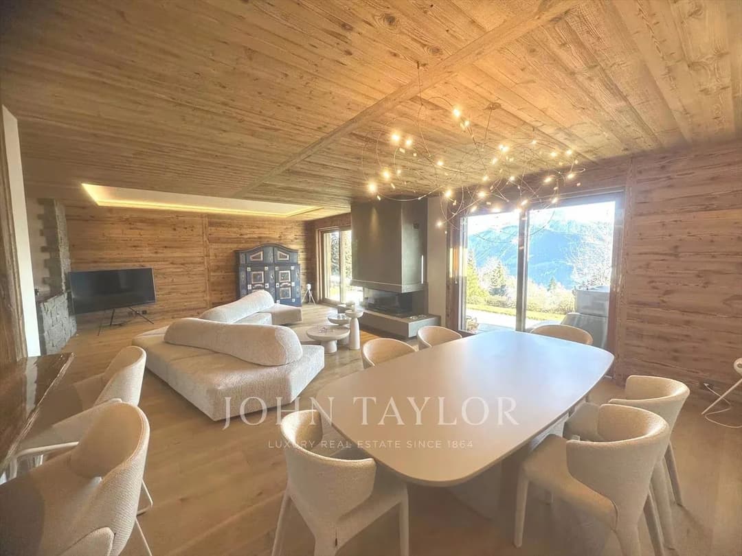 1257 – Appartement – 5.5pièces – 200 m²