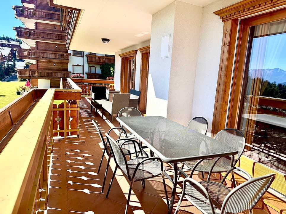 1215 – Appartement – 4pièces – 5000CHF – 120 m²