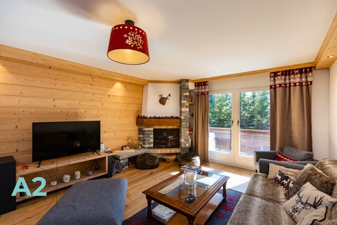 1256 – Appartement – 3pièces –  3000CHF – 100 m²