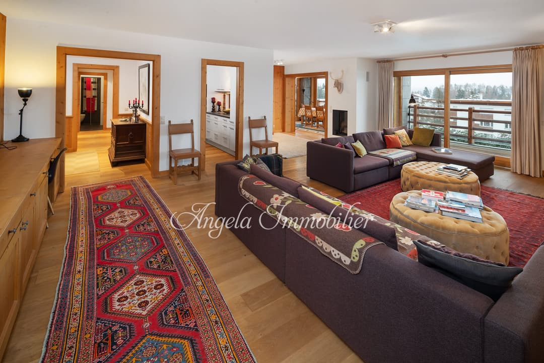 1329 – Appartement – 190m²