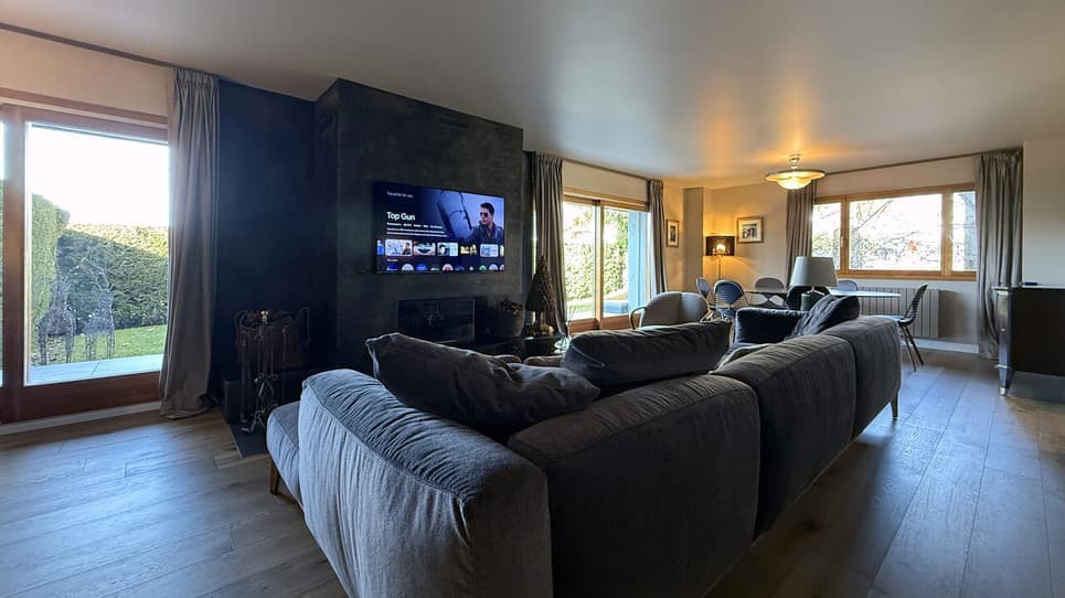 1593 – Appartement – 5.5pièces – 165 m²