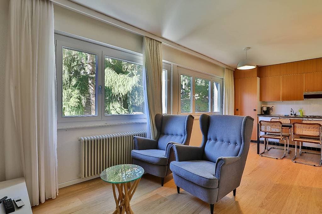 1300 – Appartement – 1pièce – 1200CHF  – 32 m²