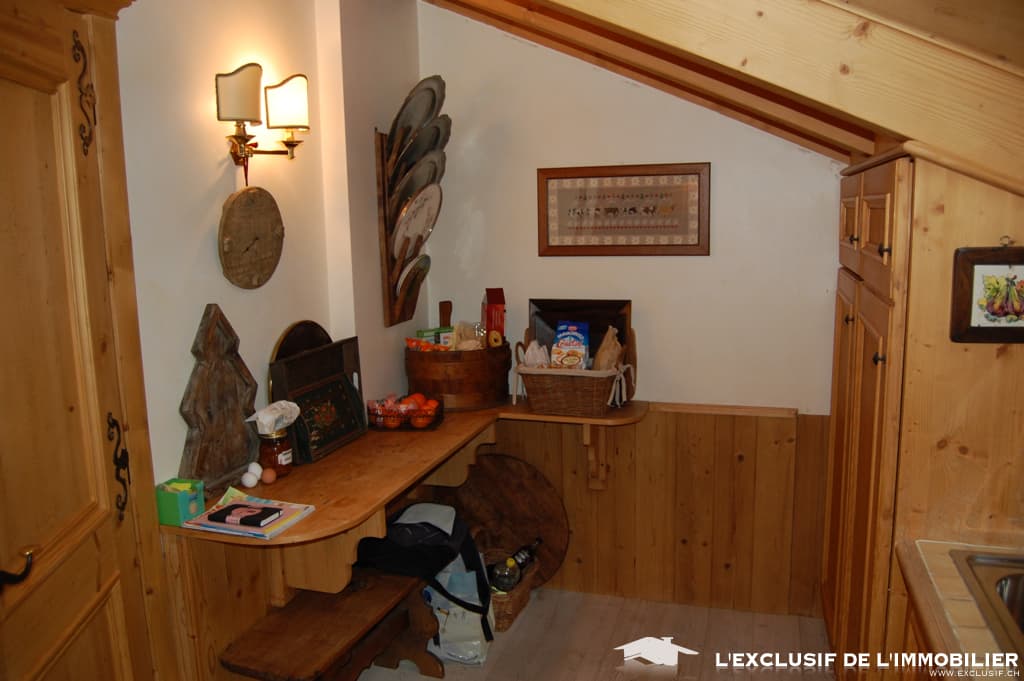 1343 – Appartement – 4.5pièces- 140 m²