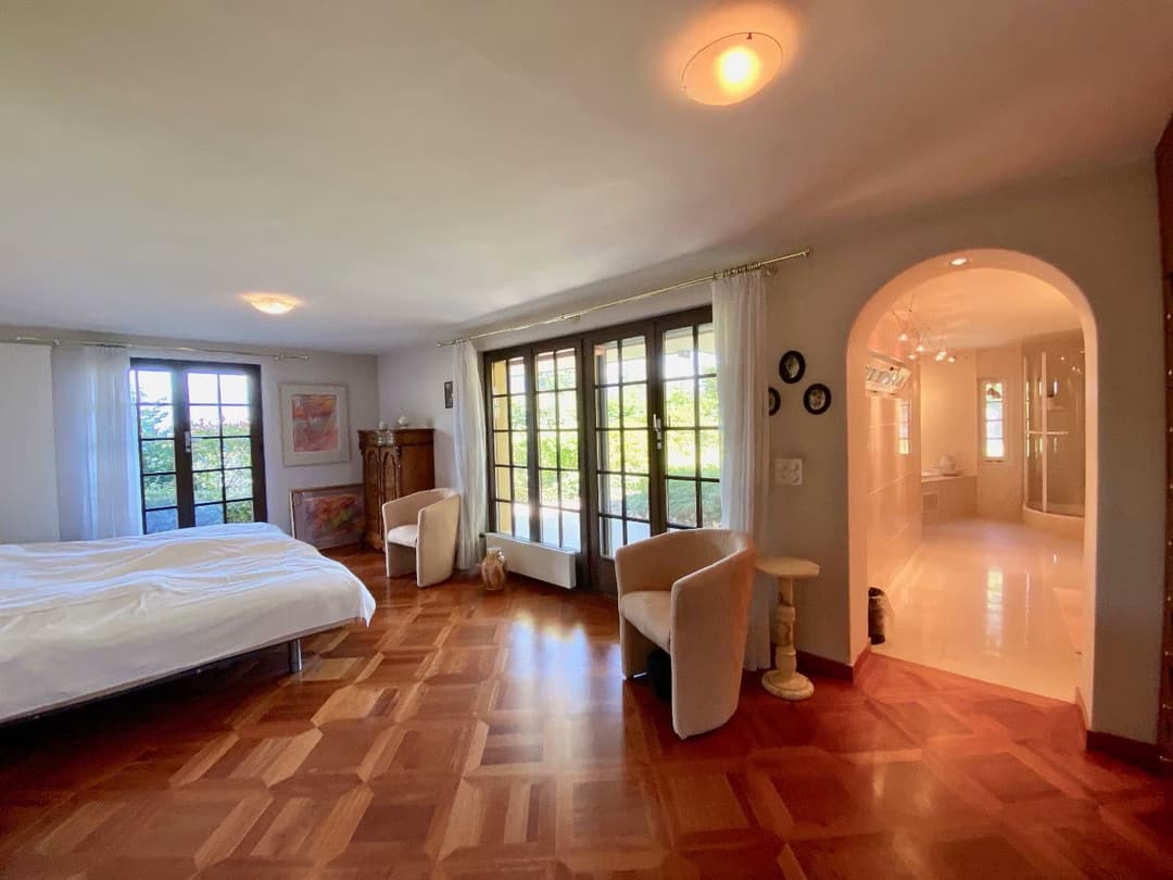 1640 – Maison – 5.5pièces –  1890000CHF – 323 m²