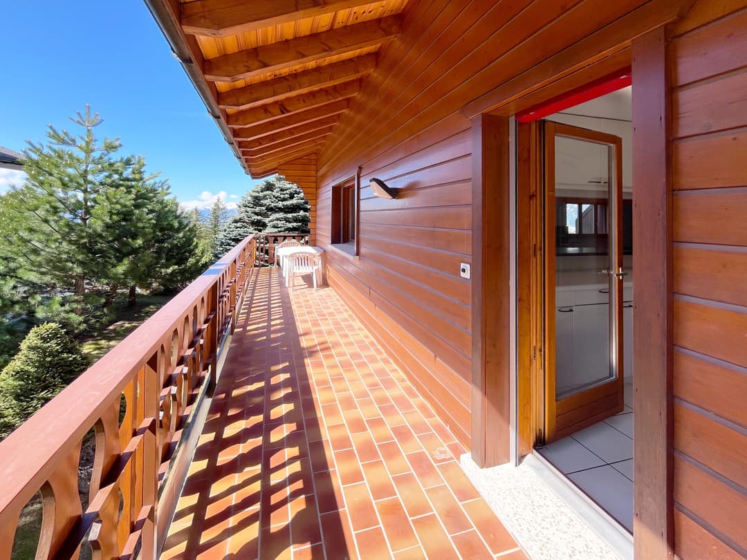 1575 – Appartement – 3.5 pièces  118 m²