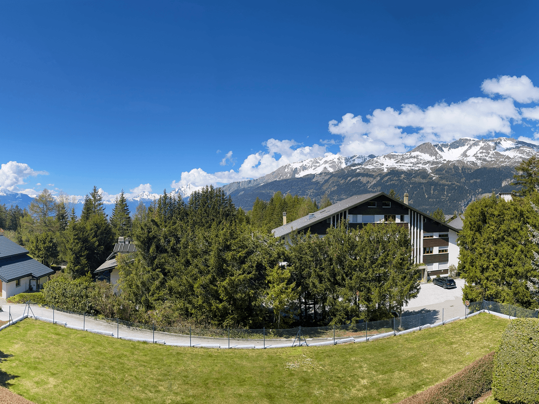 1575 – Appartement – 3.5 pièces  118 m²