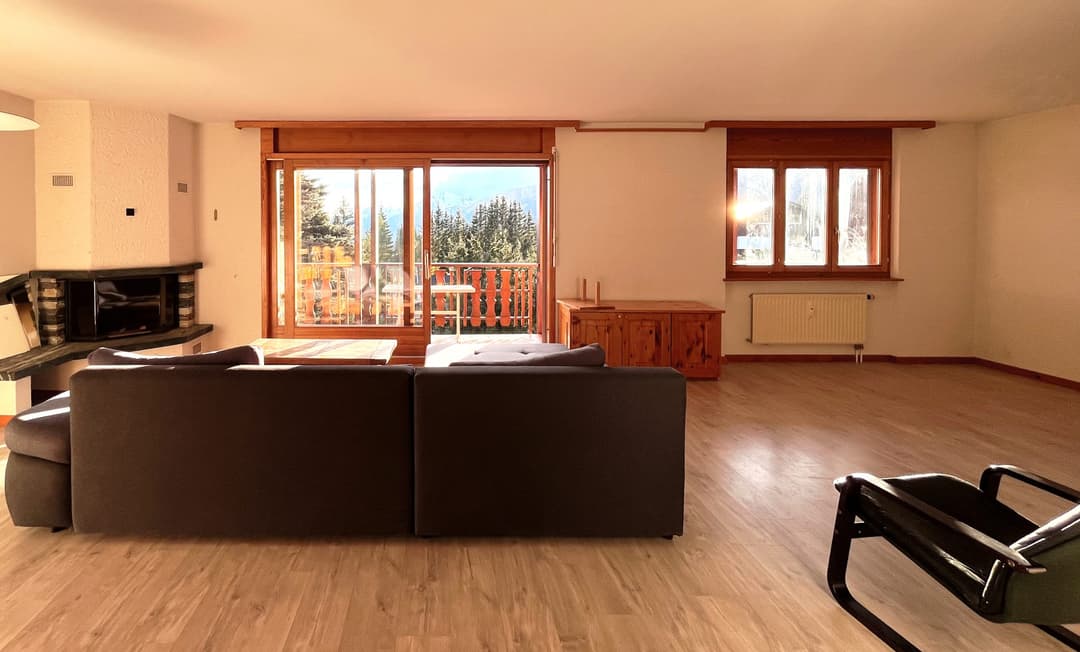 1575 – Appartement – 3.5 pièces  118 m²