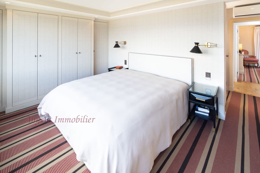 1328 – Appartement – 120m²