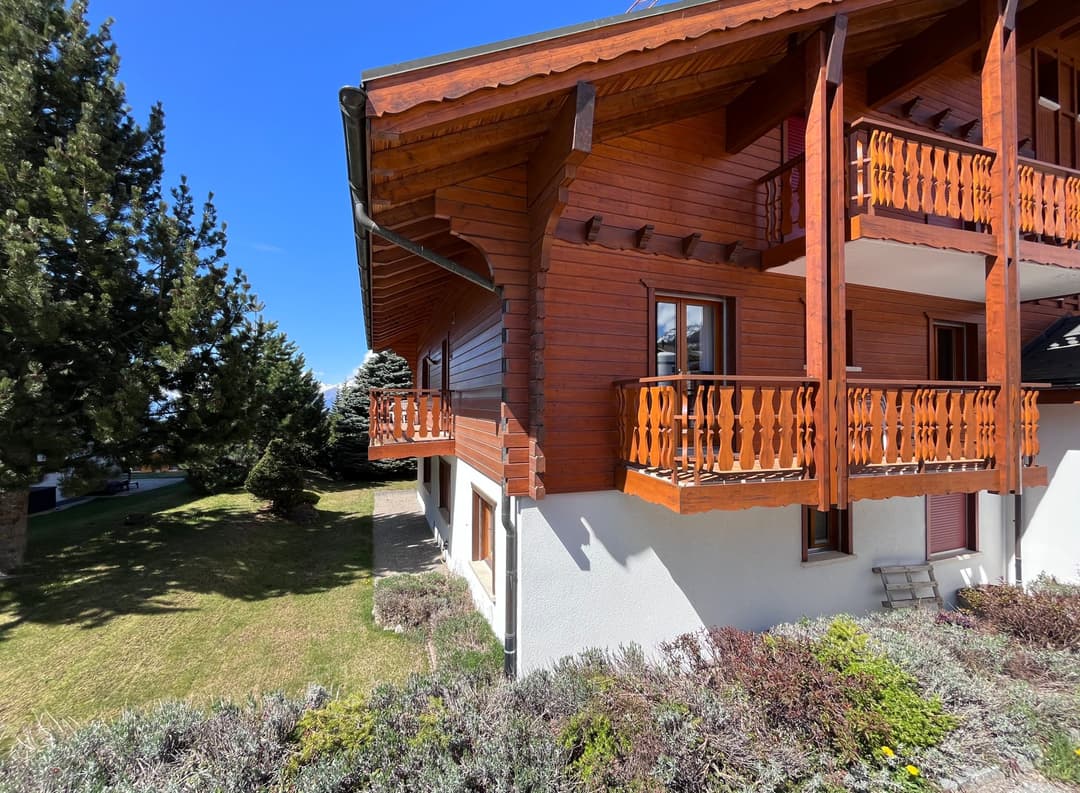 1575 – Appartement – 3.5 pièces  118 m²