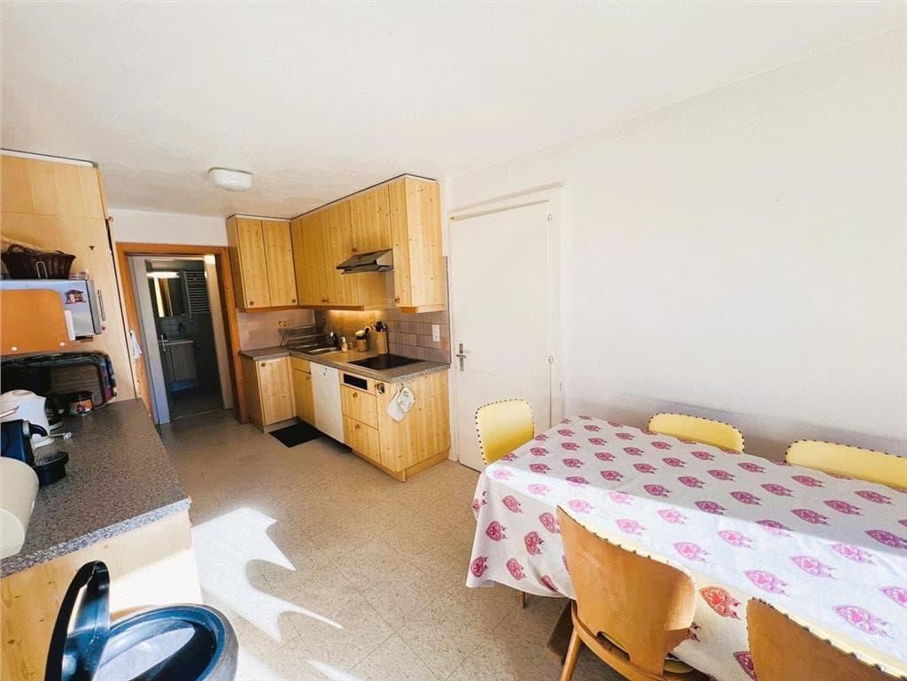 1287- Maison – 11pièces – 1600CHF – 315 m²