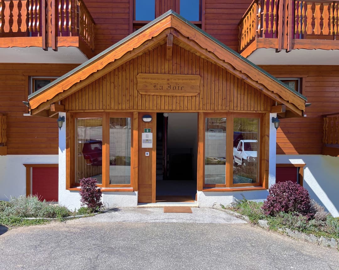 1575 – Appartement – 3.5 pièces  118 m²