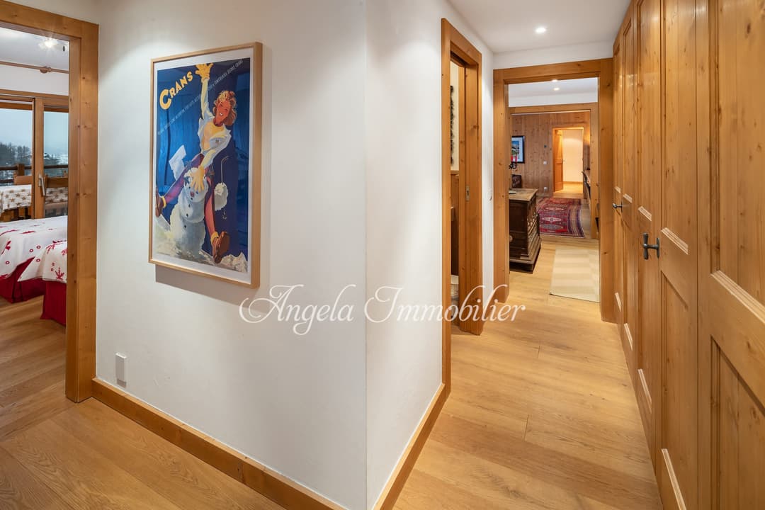 1329 – Appartement – 190m²