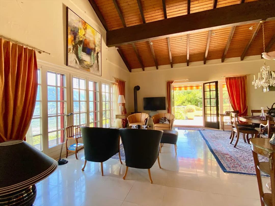 1640 – Maison – 5.5pièces –  1890000CHF – 323 m²