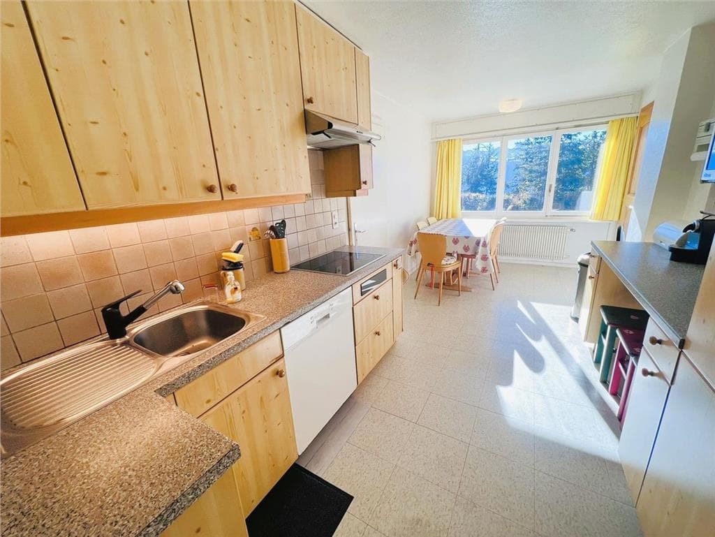 1287- Maison – 11pièces – 1600CHF – 315 m²