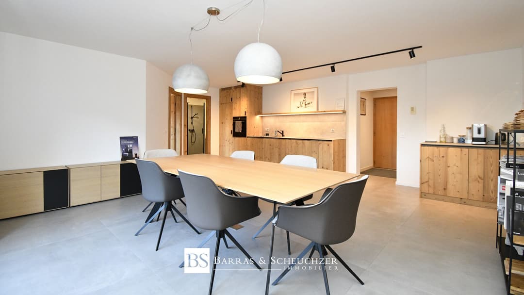1685 – Appartement 3,5 pièces –  810000 CHF – 90m²