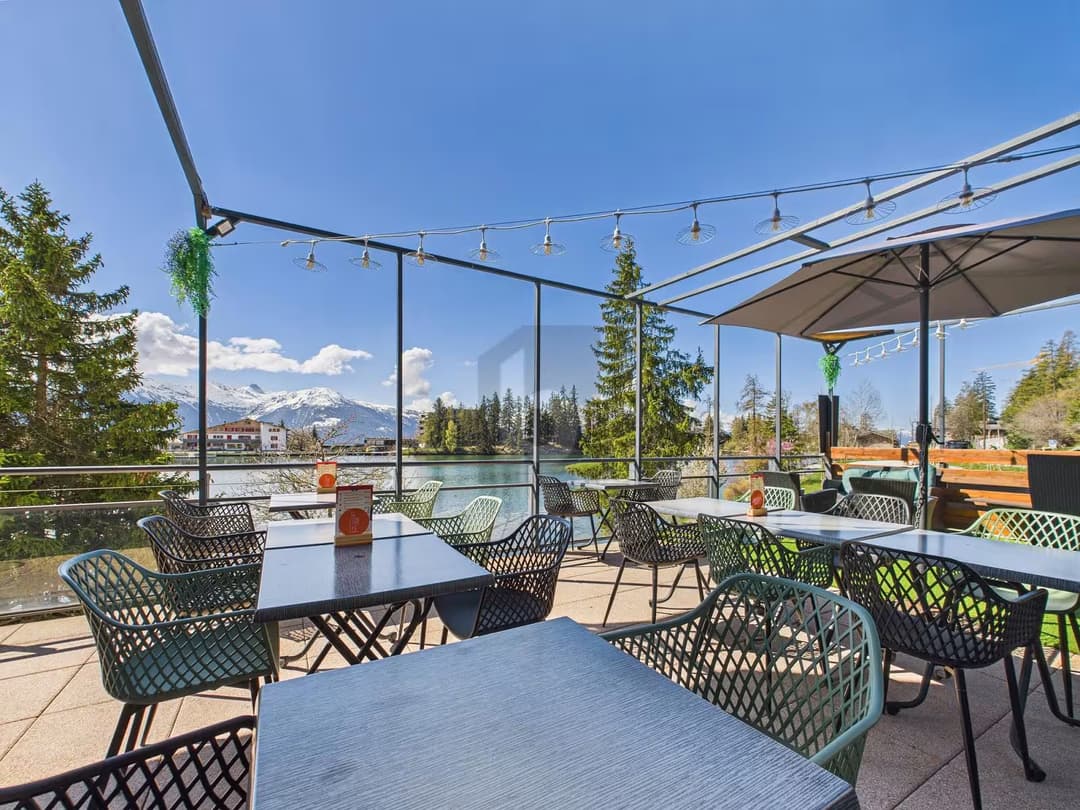 1443 – Commerce – 3700 CHF – 110 m²