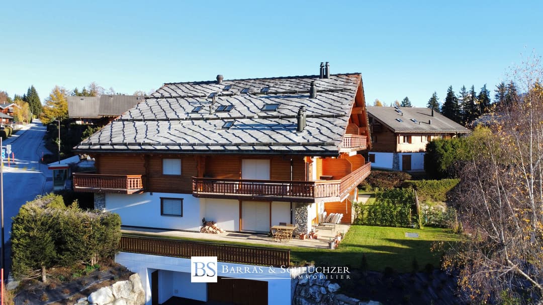 1685 – Appartement 3,5 pièces –  810000 CHF – 90m²