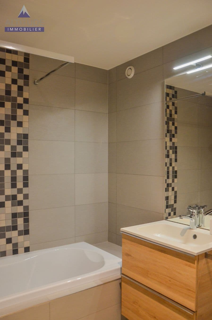 1395 – Appartement –  4.5pièces – 104 m²