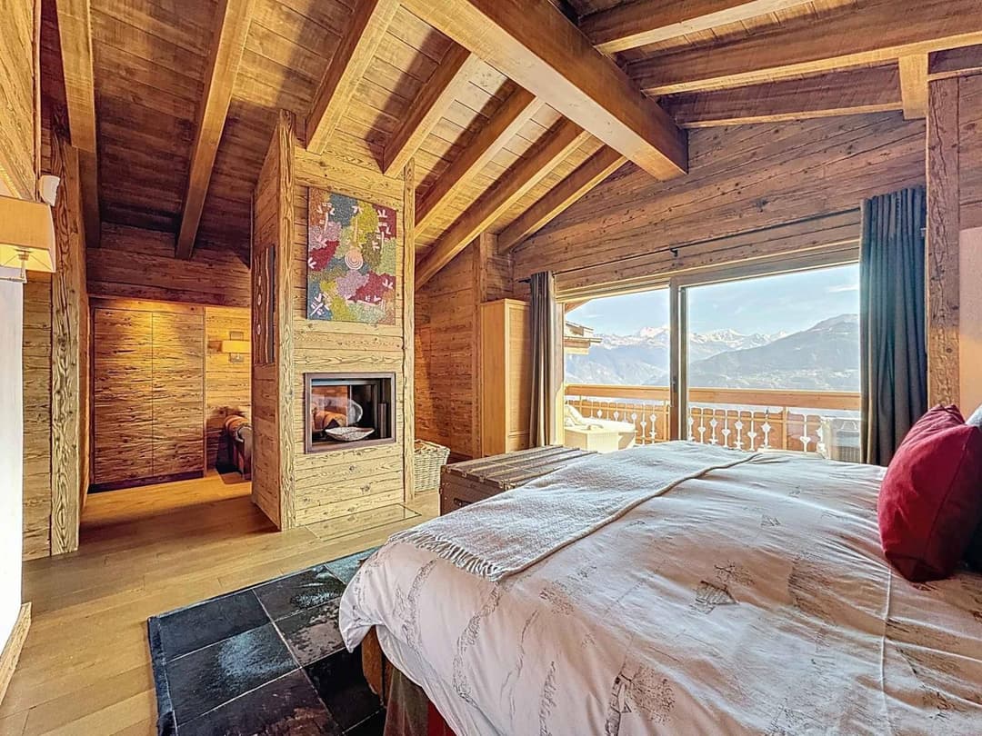 1716 – Appartement 10,5 pièces – 480m²