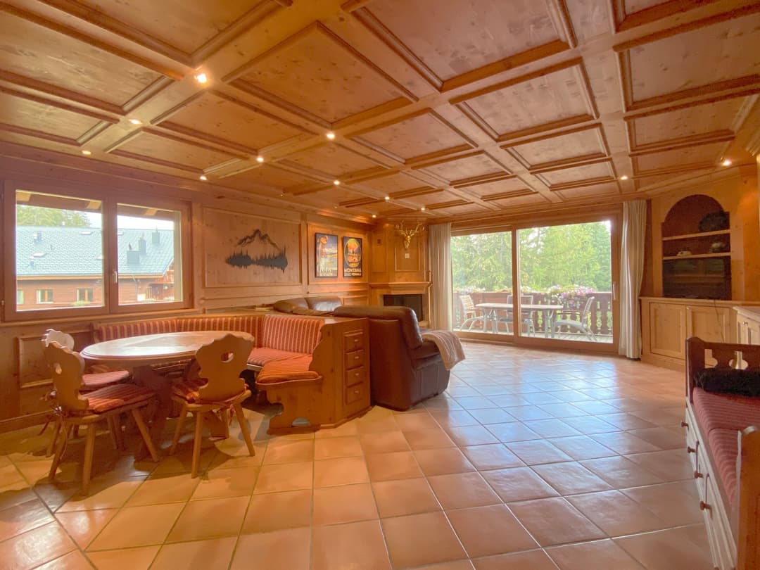 1437- Appartement – 4.5pièces  – 6000CHF – 123m²