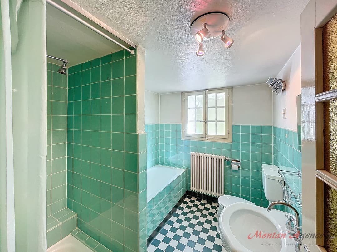 1396 – Maison 7 pièces – 921.40CHF – 200m²