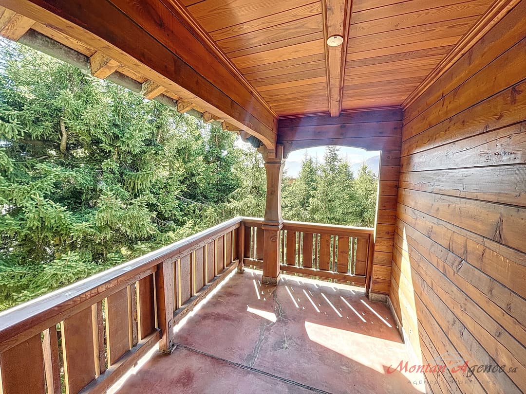 1396 – Maison 7 pièces – 921.40CHF – 200m²