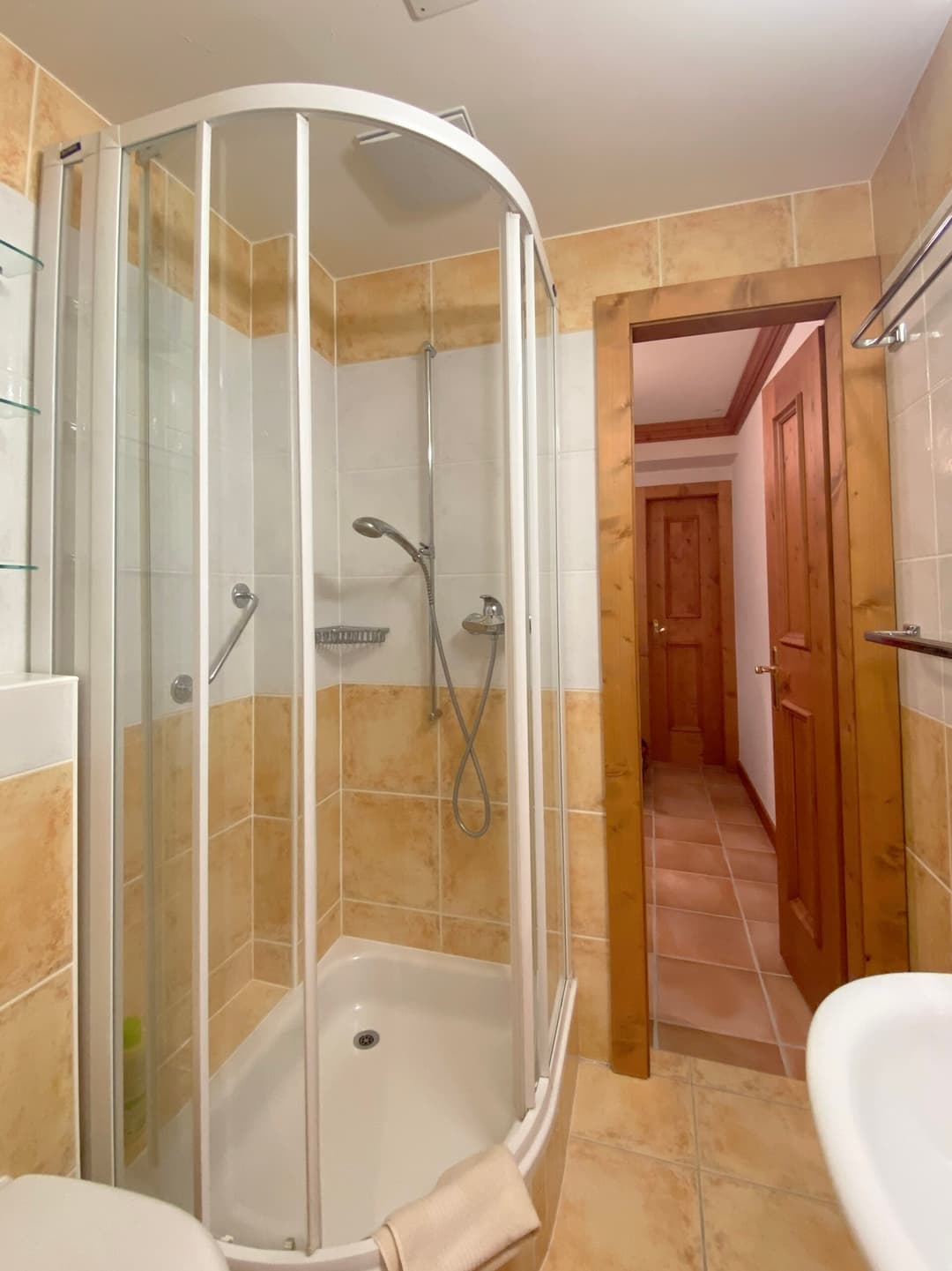 1437- Appartement – 4.5pièces  – 6000CHF – 123m²