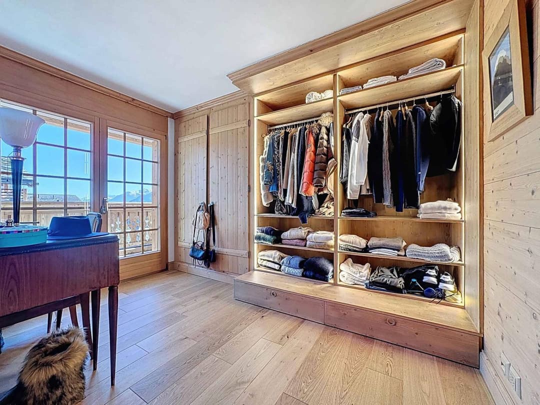 1666 – Appartement – 5.5pièces – 2430000CHF – 135 m²