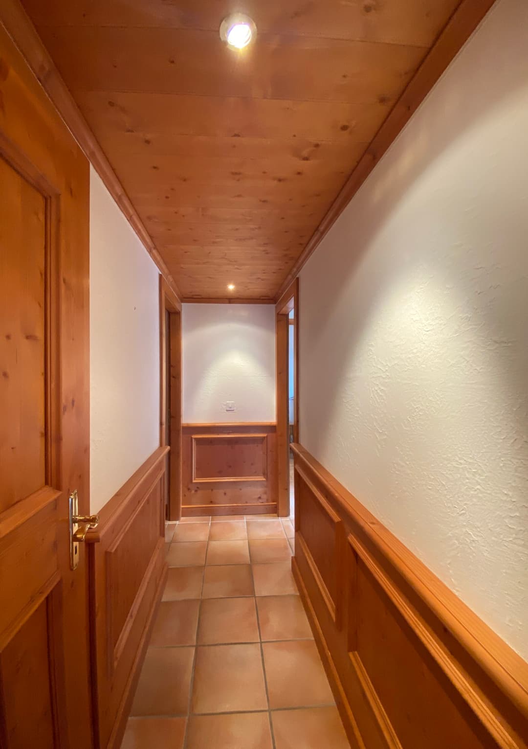 1437- Appartement – 4.5pièces  – 6000CHF – 123m²