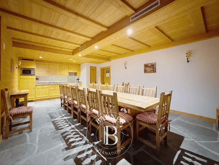 1666 – Appartement – 5.5pièces – 2490000CHF – 135 m²