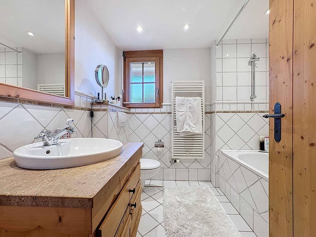 1666 – Appartement – 5.5pièces – 2430000CHF – 135 m²