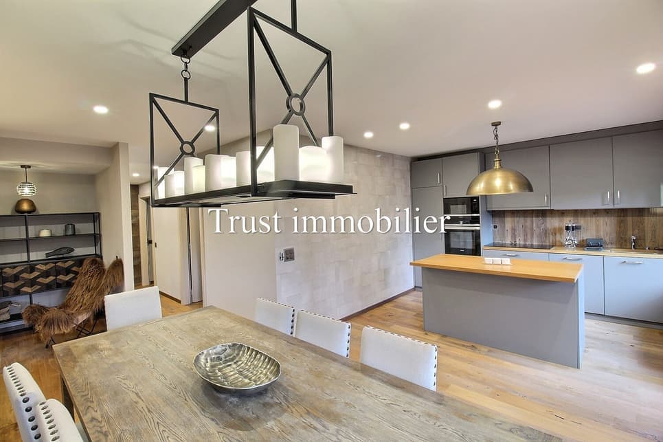 1393 – Appartement – 4.5pièces –  10000CHF – 140 m²